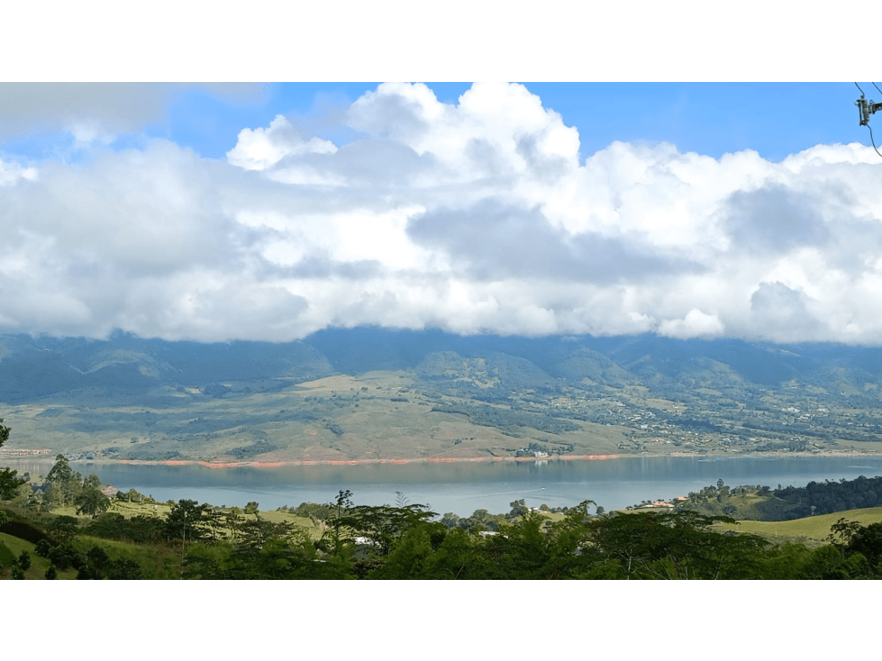 Se vende lote en Parcelación cerca al Lago Calima (JPG) CW:9307640 - 1