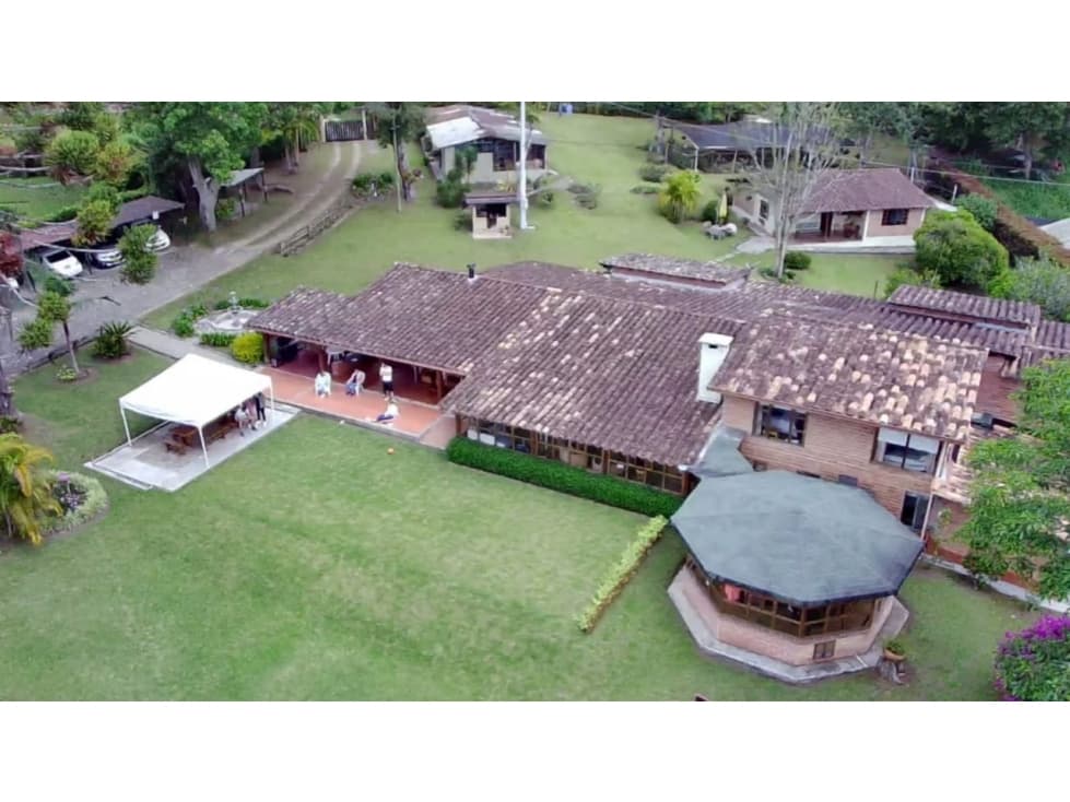 FINCA CAMPESTRE EN VEREDA SAN NICOLAS - 1