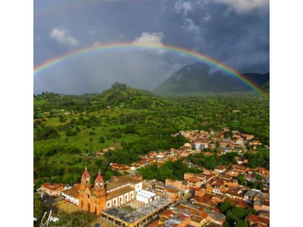 VENDO ACOGEDOR APARTAMENTO EN VENECIA ANTIOQUIA, - 1