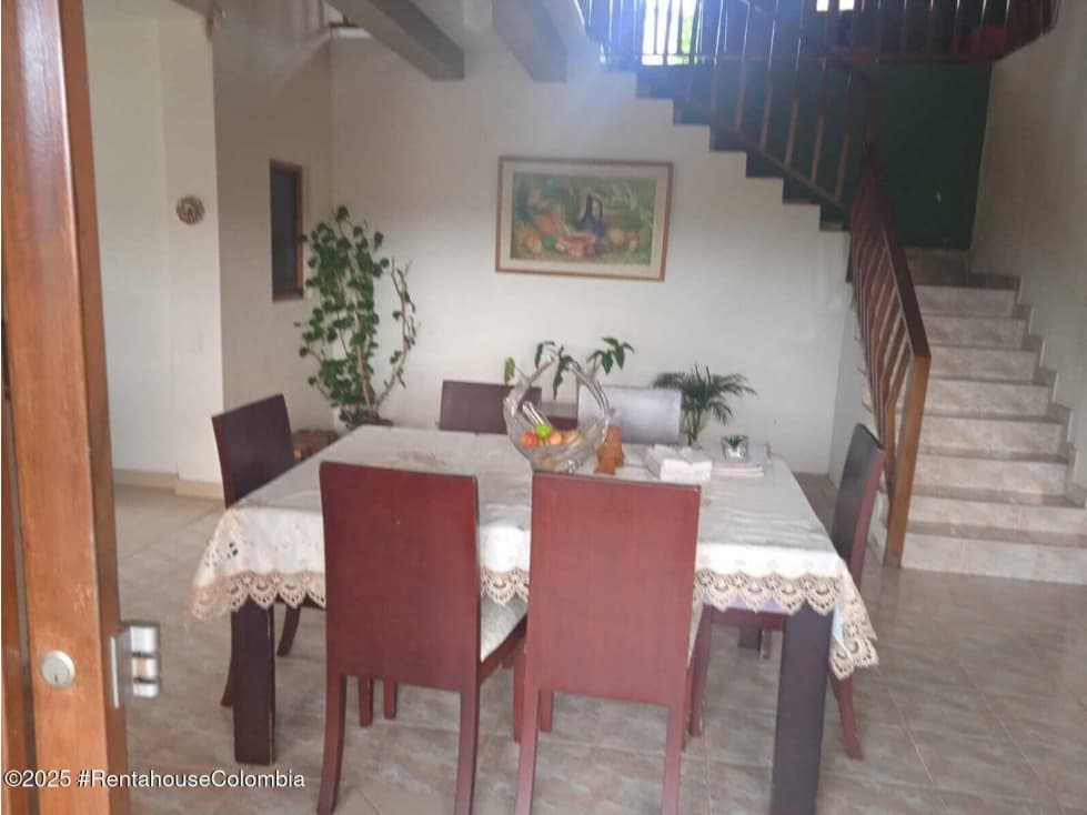 Casa en Arbelaez (Cundinamarca) RAH CO: 26-249 - 1