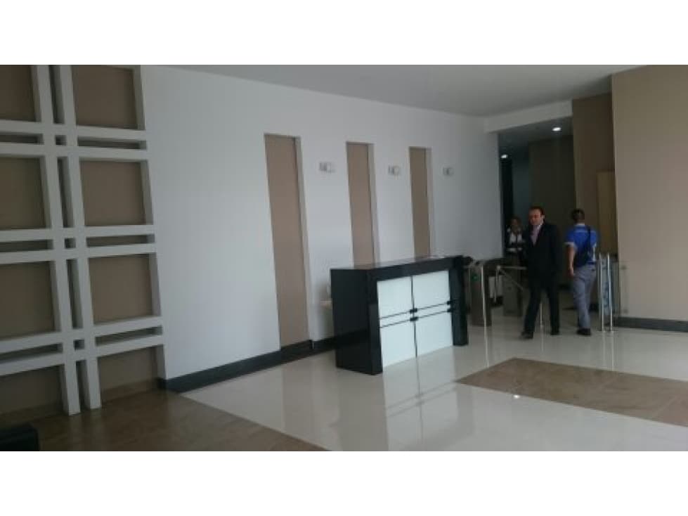 OFICINA o CONSULTORIOS EN SANTA BARBARA ORIENTAL - 1