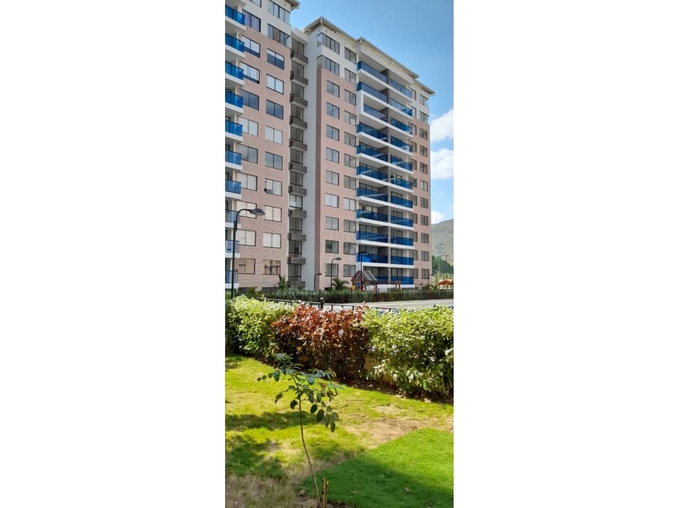 SE VENDE APARTAMENTO SERRANIA DEL HATO - 1