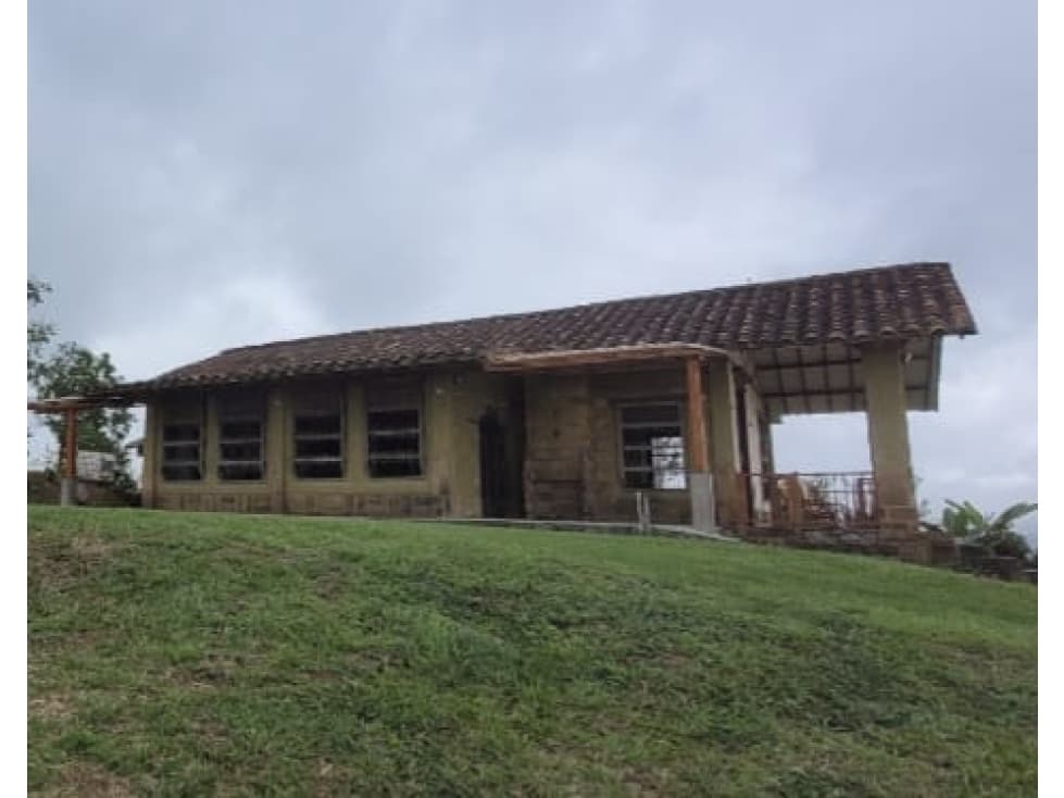 FINCA EN VENTA YOLOMBO ANTIOQUIA - 1