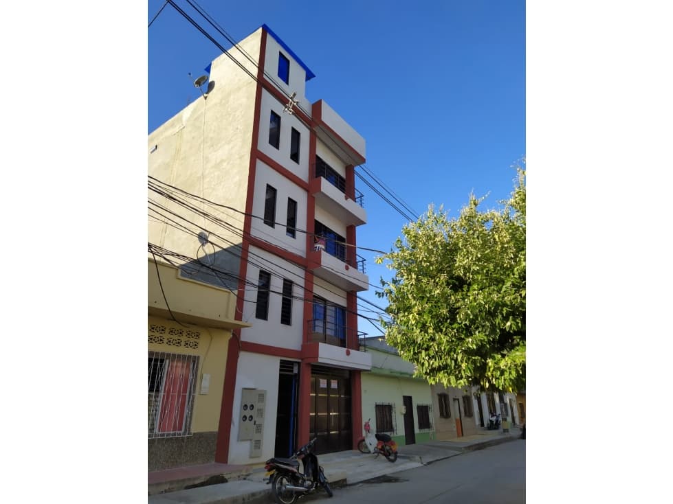 Vendo Edificio En Puerto Berrio Antioquia, Sector El Carmelo - 1