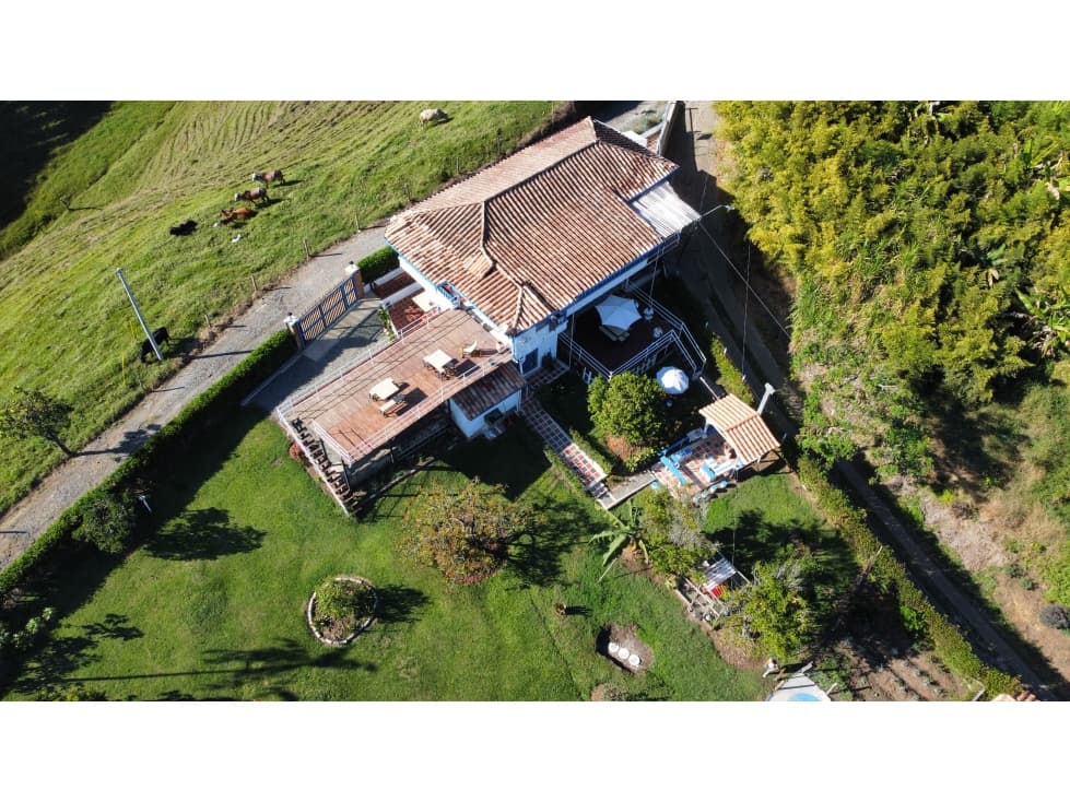 SE VENDE ENCANTADORA CASA CAMPESTRE EN JERICO ANT - 1