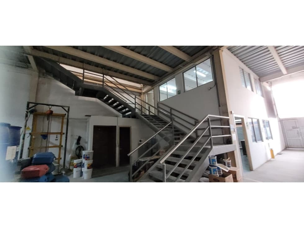 BODEGA EN VENTA - 1