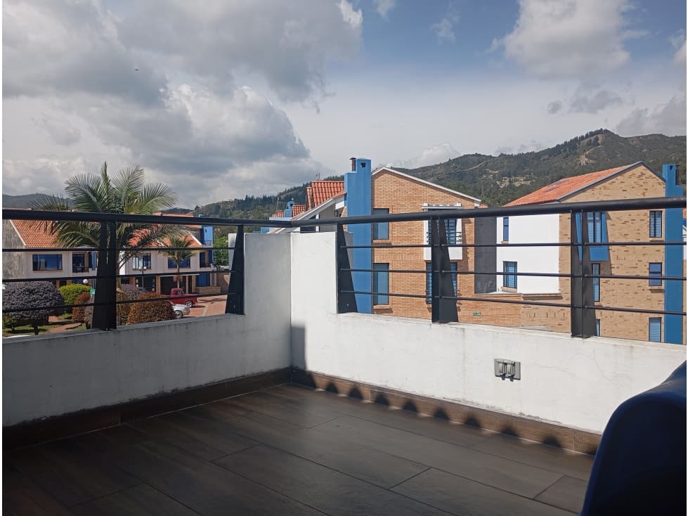 CASA SE VENDE UBATE CUNDINAMARCA - 1