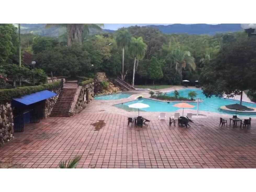 Apartamento en venta en Melgar sector La Herradura - 1