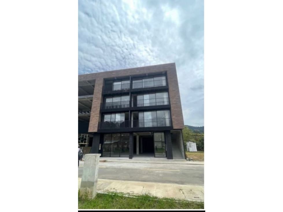 Edifico en Venta Sector Vía San Antonio- La Ceja - 1