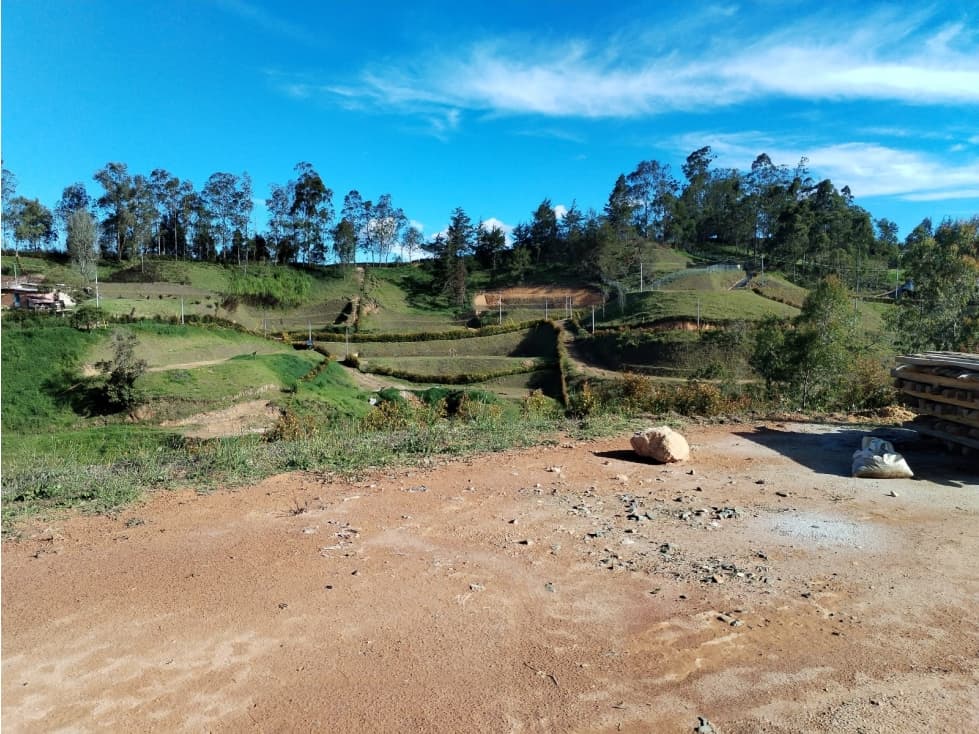 Lote en Venta Sector Chaparral San Vicente - 1