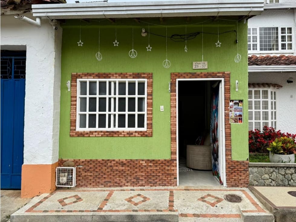 HERMOSA CASA PARA VENTA EN CHARALA -SANTANDER - 1