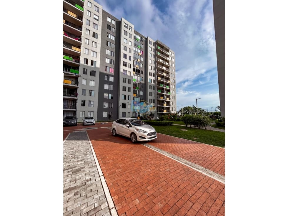 En Venta Apartamento en Conjunto Kunava (Diagonal a Malocas) - 1