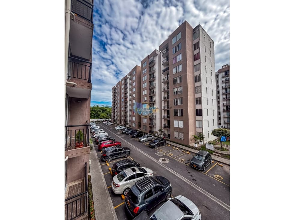 En venta APARTAMENTO EN CONJUNTO CERRADO LLANO ALTO I en Villavicencio - 1