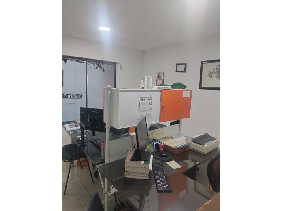 CONSULTORIO U OFICINA EN ALQUILER CENTRO DE PALMIRA - 1