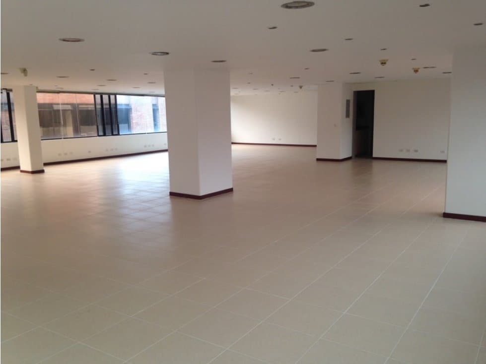 OFICINA EN VENTA RENANDO EN BARRANCAS 421 M2 - 1