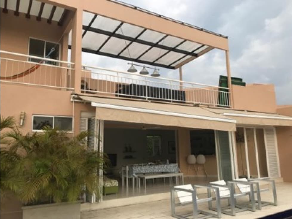 CASA EN VENTA EN ANAPOIMA 248 M2 - 1
