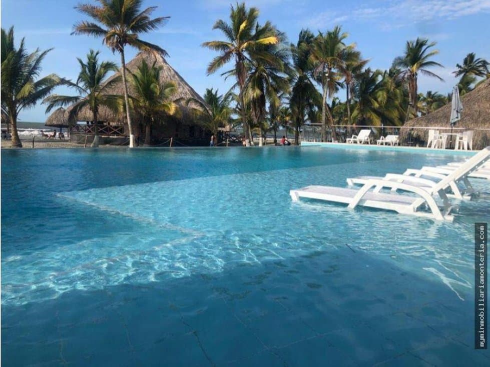 LOTE EN CONDOMINIO SANDVILLE MOÑITOS - 1