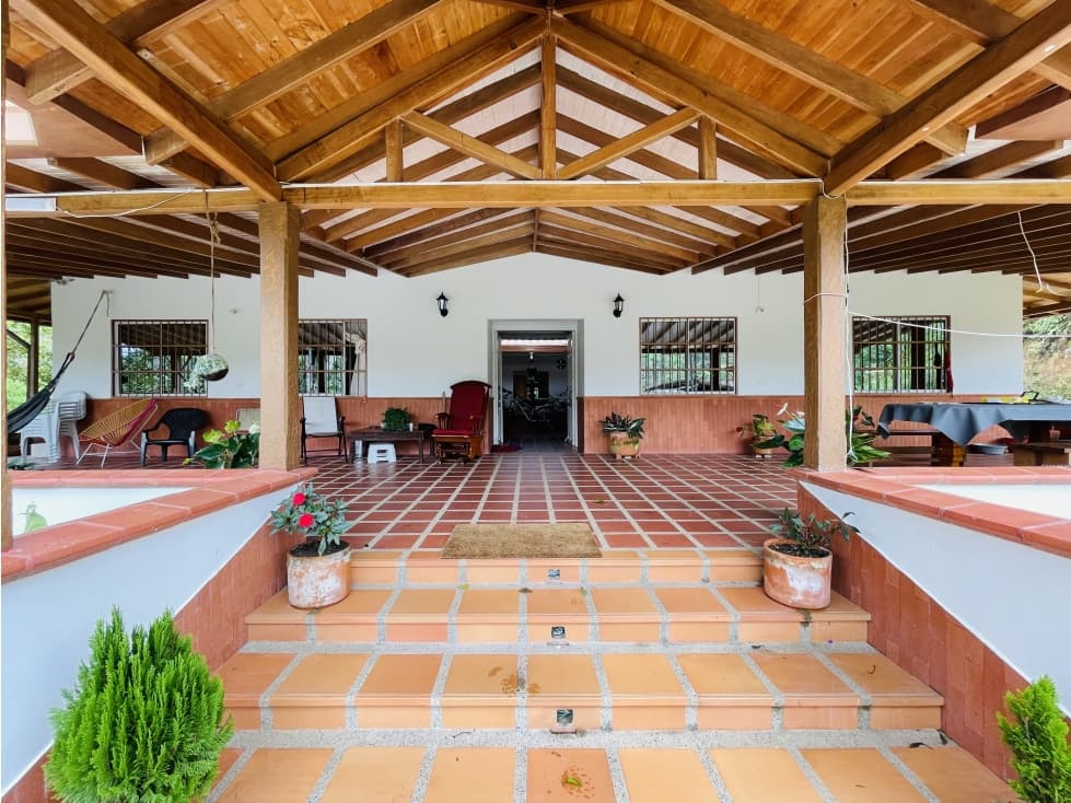 Venta de Finca en San Roque, Antioquia - 1