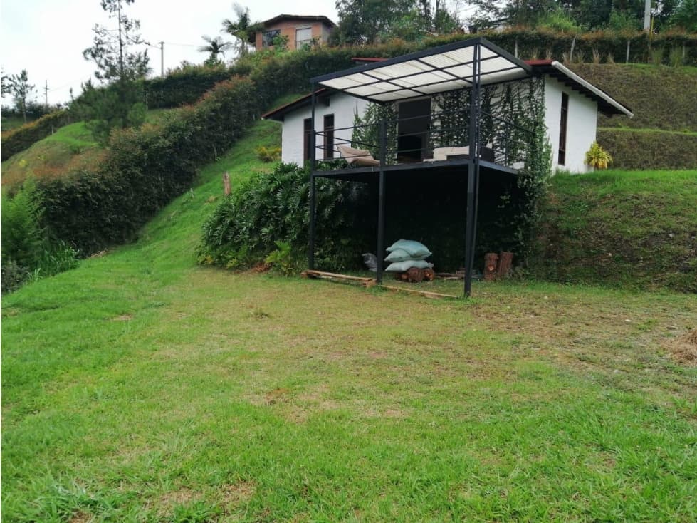 HERMOSA CABAÑA EN VENTA CON LINDA VISTA VÍA SAN VICENTE FERRER - 1