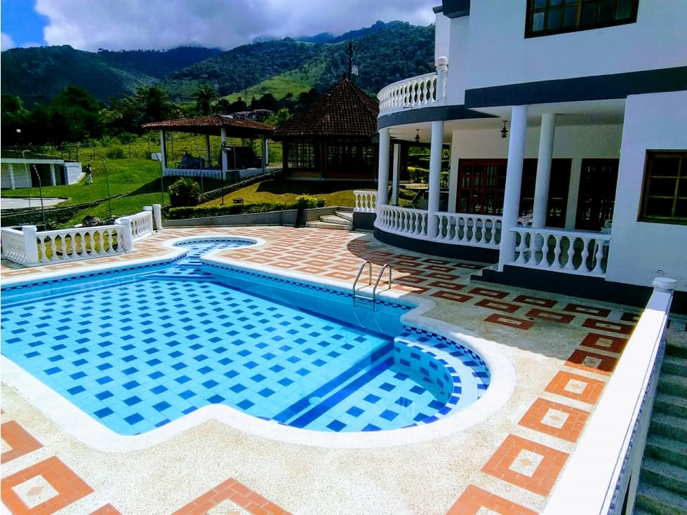 Alquiler FINCA Villa Carlos - Lago Calima Valle del Cauca - 1
