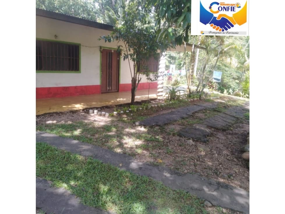 SE VENDE GRANJA VEREDA SANTO DOMINGO - 1