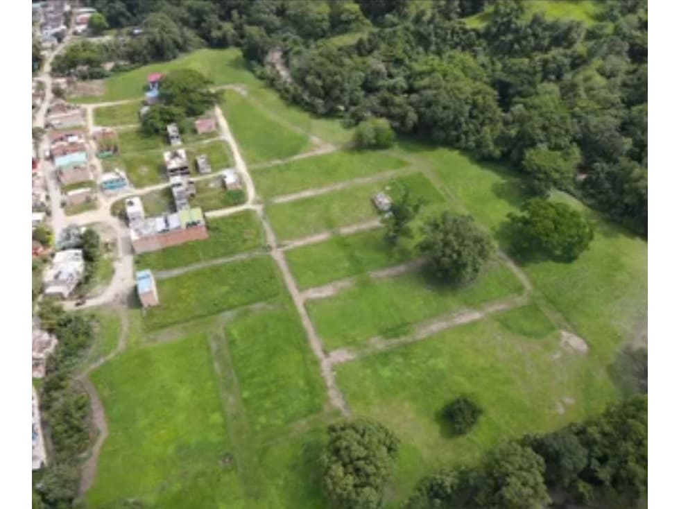 SE VENDE LOTE EN VIOTA - 1