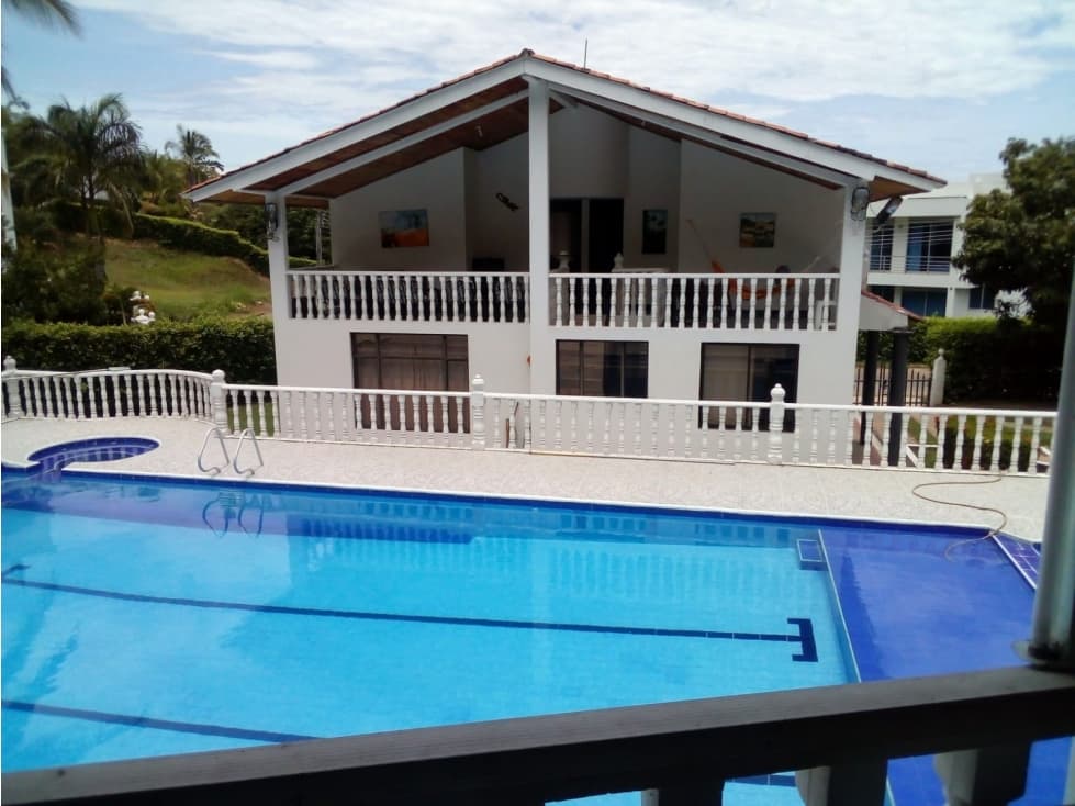 VENTA CASA EN CARMEN DE APICALÁ, TOLIMA - 1