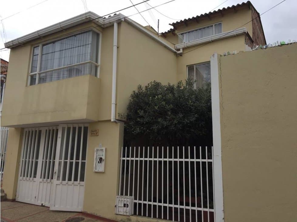 VENDO CASA TUNJA BARRIO LOS MUISCAS - 1