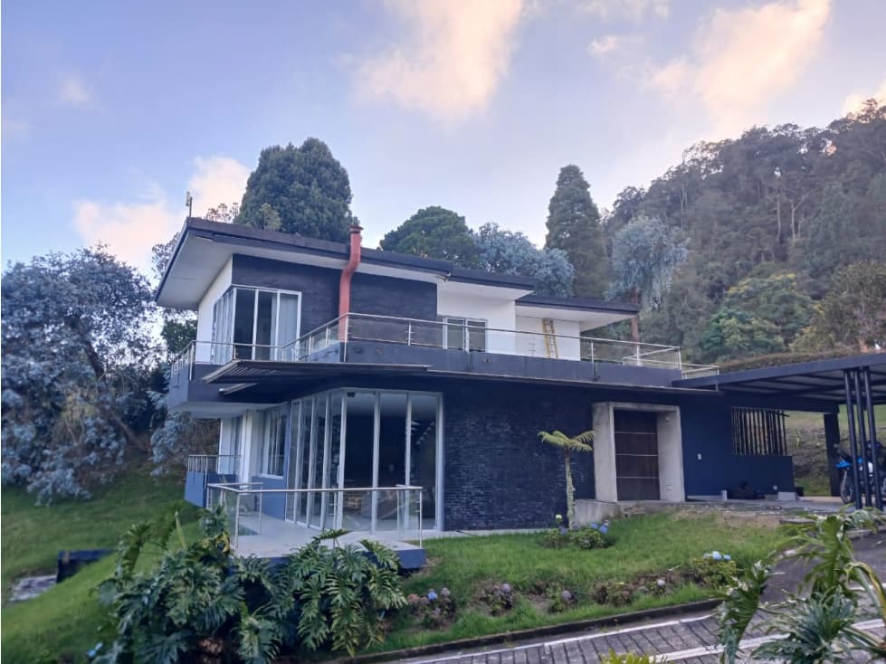 Arriendo casa campestre en Alto de las Palmas - Envigado - 1