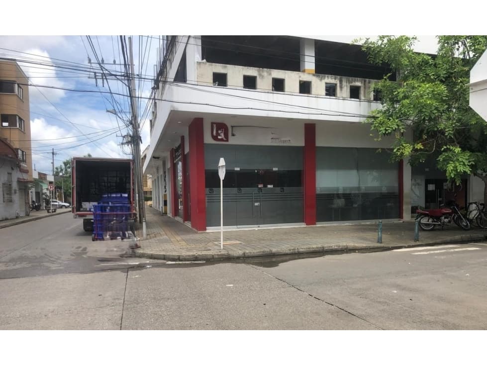 SE VENDE LOCAL - 1