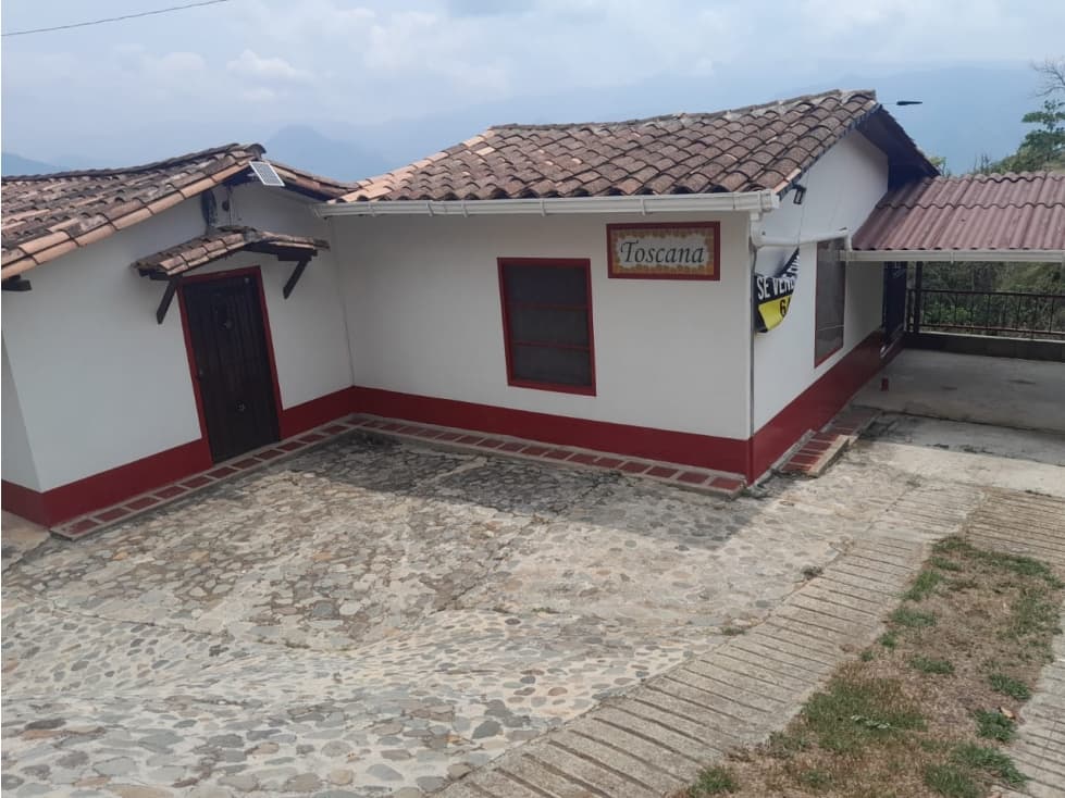 Casa Finca en Venta Titiribi, Antioquia. - 1