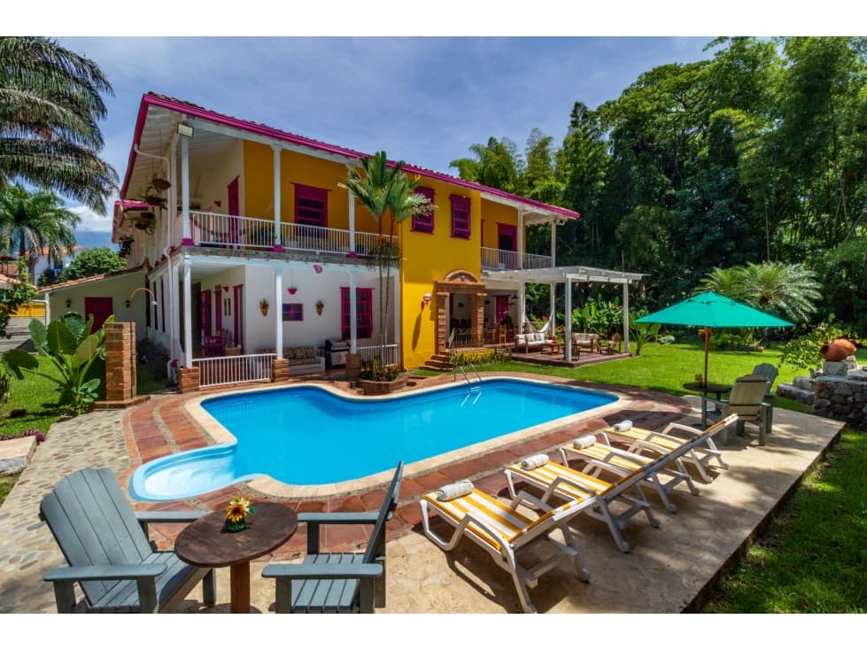 VENTA DE HOTEL EN JERICÓ, CAUCA VIEJO - 1