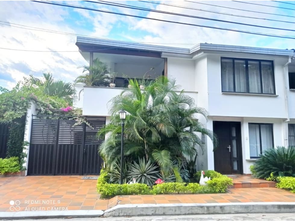 VENDO CASA EN CONJUNTO ARBOLEDA POBLADO GIRÓN - 1