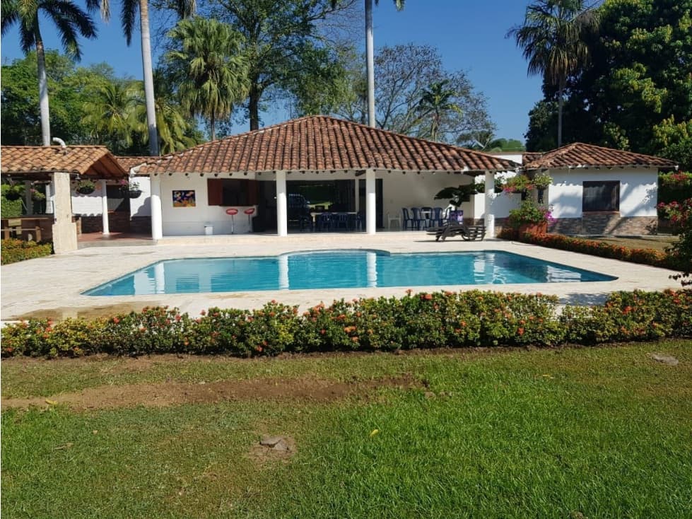Finca en santa fe de Antioquia vía pan Gordito - 1
