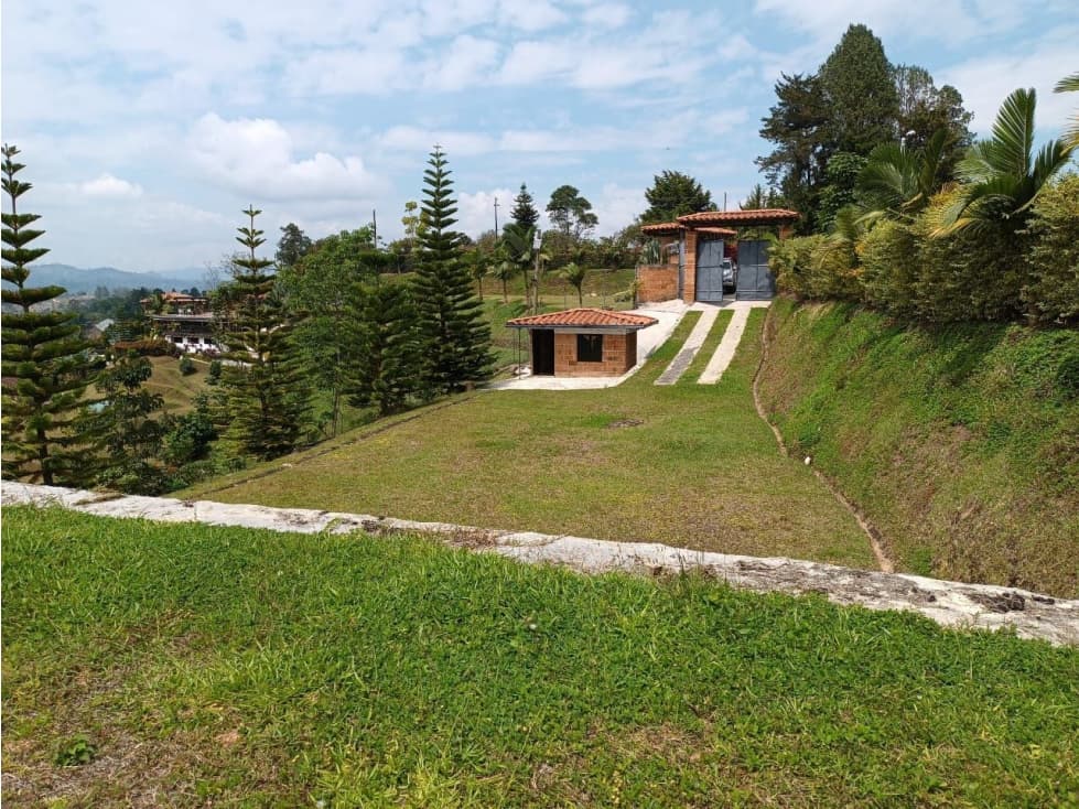 Lote en Guatapé Hermosa Vista Palestina - 1
