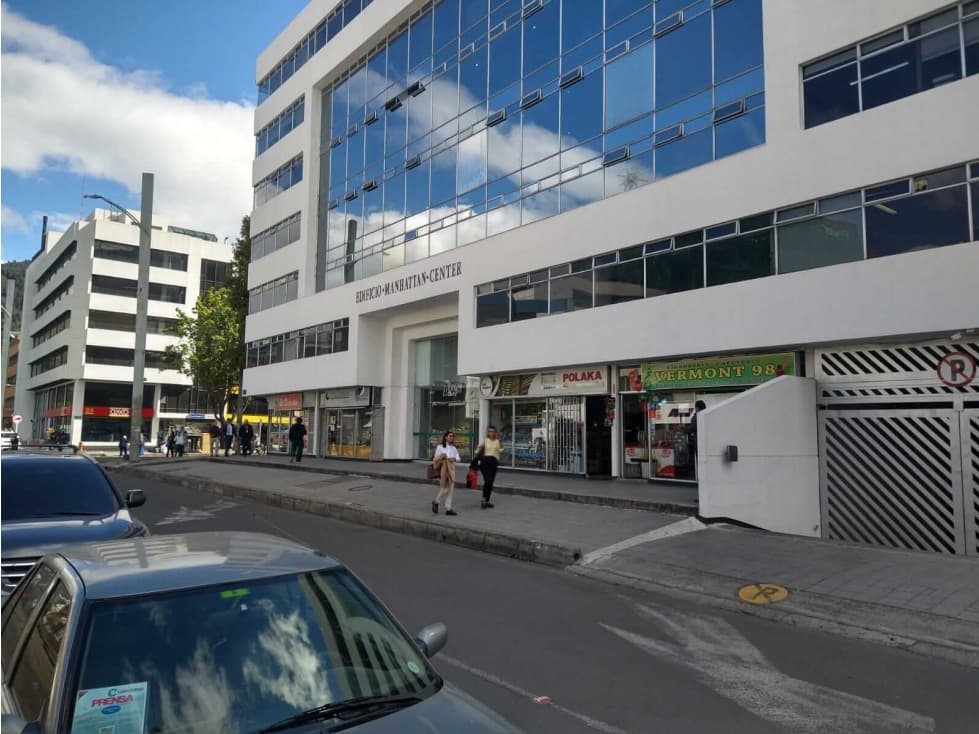 Oficina en Venta/Arriendo en Chicó Norte III 70m2 - 1
