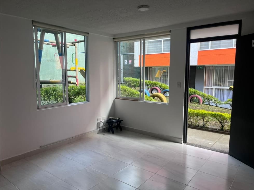 Se vende espectacular casa en Circasia - Quindío - 1