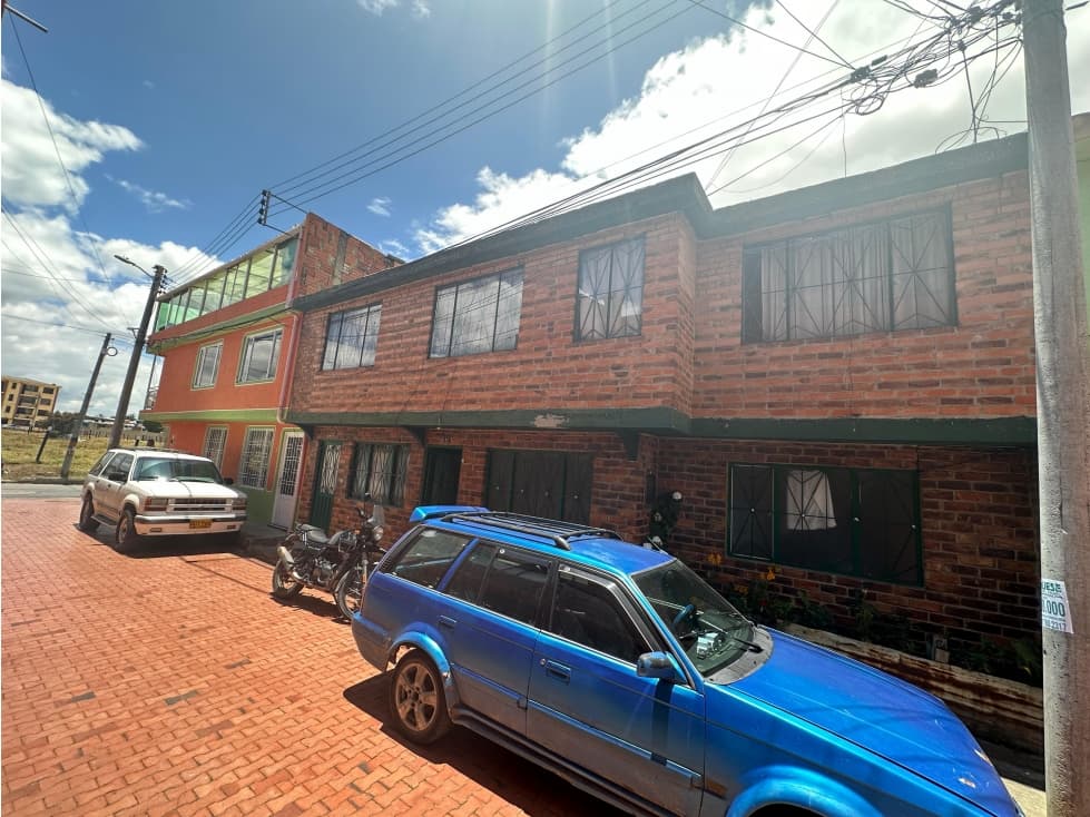 Venta amplia casa barrio Bohio Tocancipá - 1