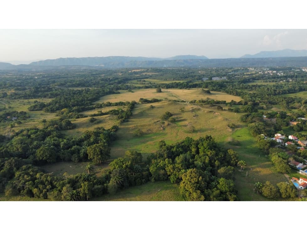 VENDO LOTE EN MELGAR - 1