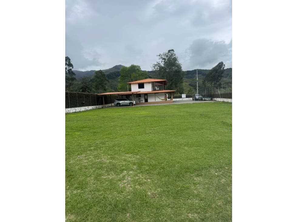 VENTA FINCA EN URRAO ANTIOQUIA. CERCA AL PUEBLO - 1