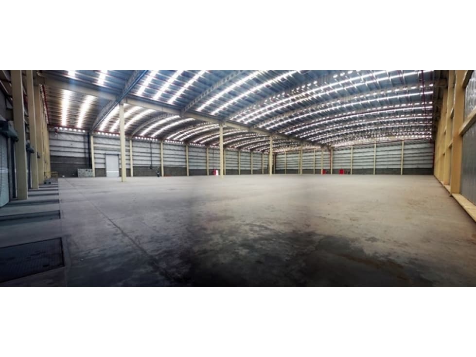 ARRIENDA BODEGA 9000 M2 EN MOSQUERA - 1