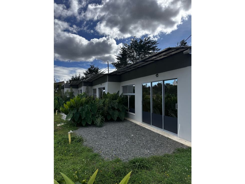 Apartamento campestre en Arriendo En Parcelaciòn San Vicente - 1
