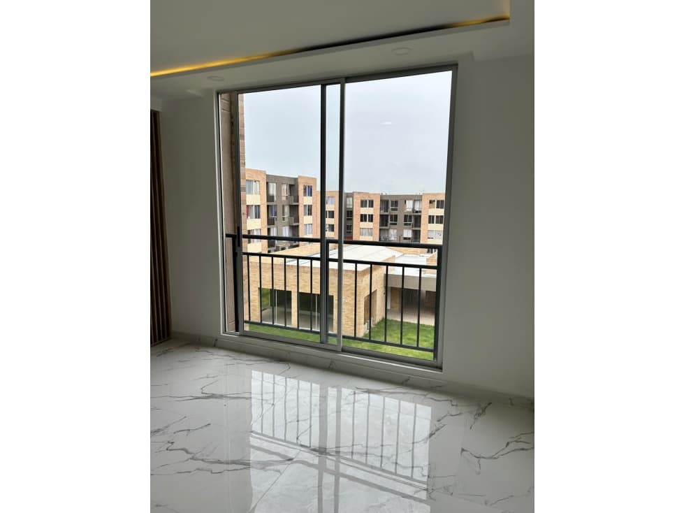 ARRIENDO APARTAMENTO EN EL ROSAL - 1