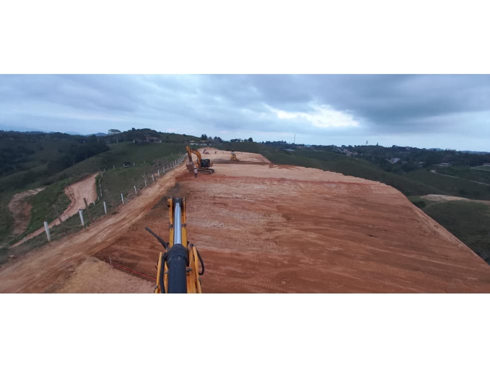 LOTES DE 2.700 M2 A 4.700 M $45.000 M2 EN YOLOMBO ANTIOQUIA - 1