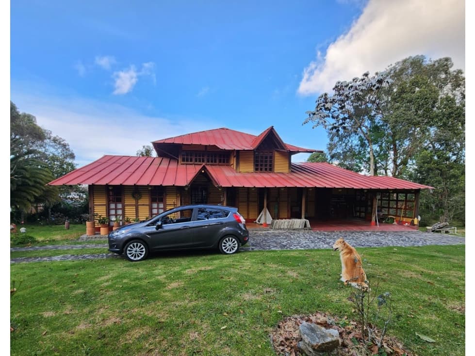 Venta de casa independiente en Santa Elena vereda el Plan - 1
