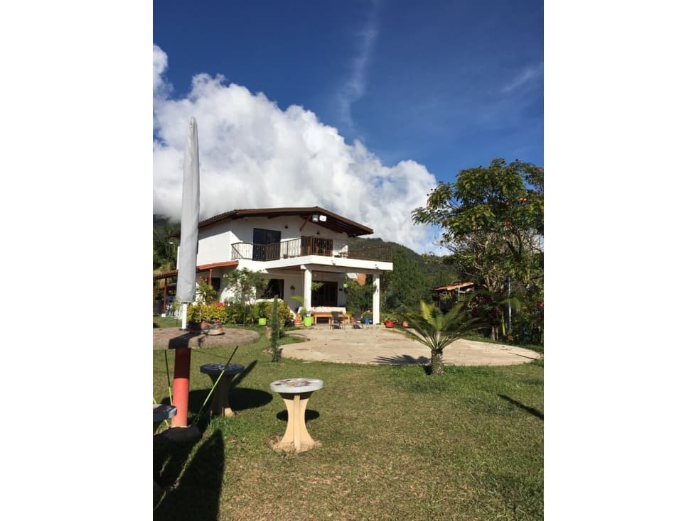 Finca En Guatapé, Vereda Roble - Venta - 1