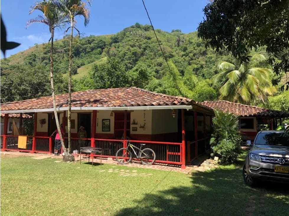 Espectacular Finca ganadera en la Vereda el Buey - Se vende - 1