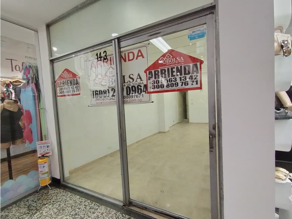 ARRIENDO LOCAL CENTRO COMERCIAL COMBEIMA - 1