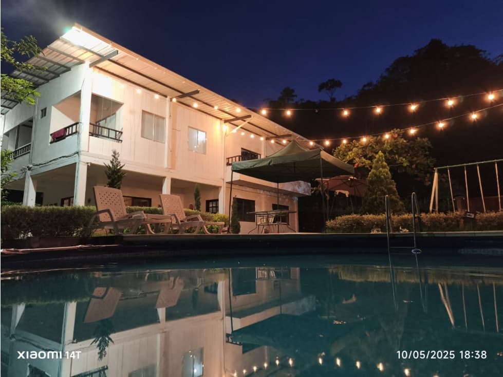 CASA FINCA 500 METROS LOTE 1500 METROS VÍA PORCE-YOLOMBÓ - 1
