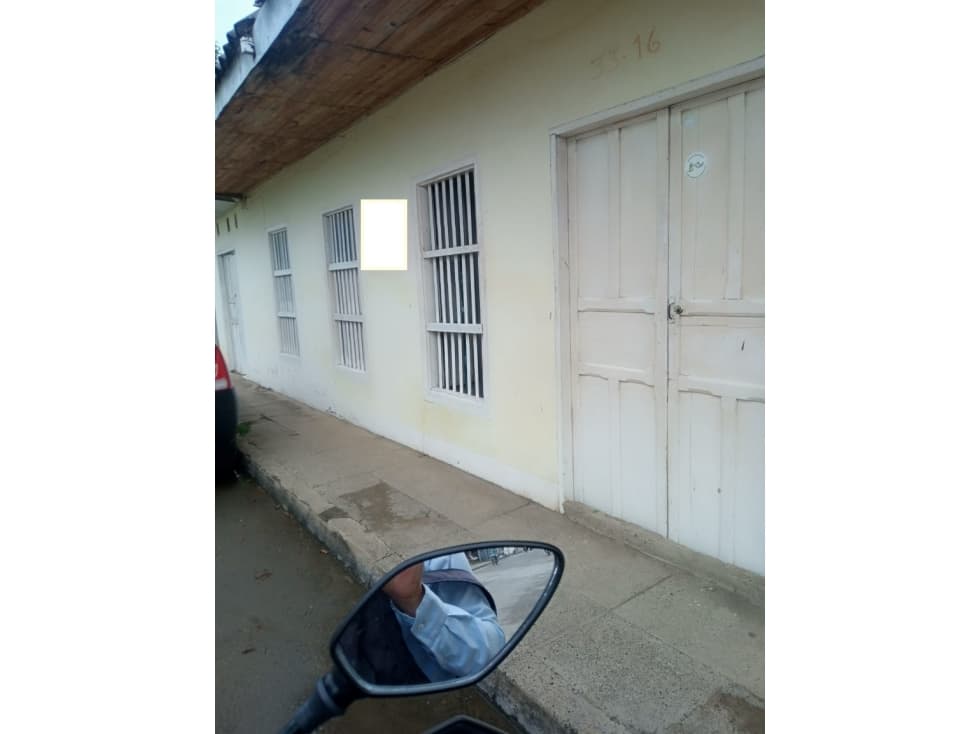 EN ARRIENDO CASA LOTE CENTRO DE MONTERIA CORDOBA COLOMBIA - 1